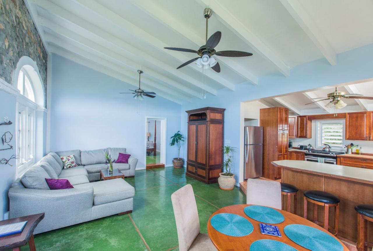 Feather Leaf Inn Frederiksted Zimmer foto